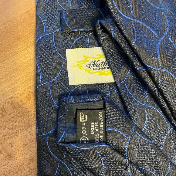 Nathan’s of Richmond Men’s Dress Tie - Picture 4 of 5